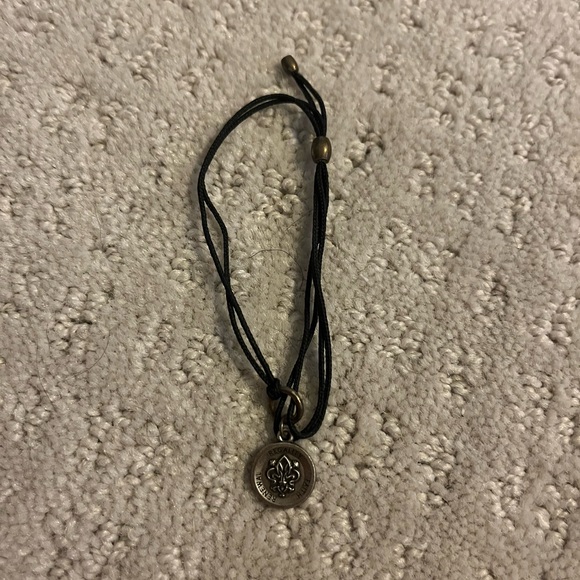 Alex and Ani Fleur De Lis Bracelet - Picture 1 of 2